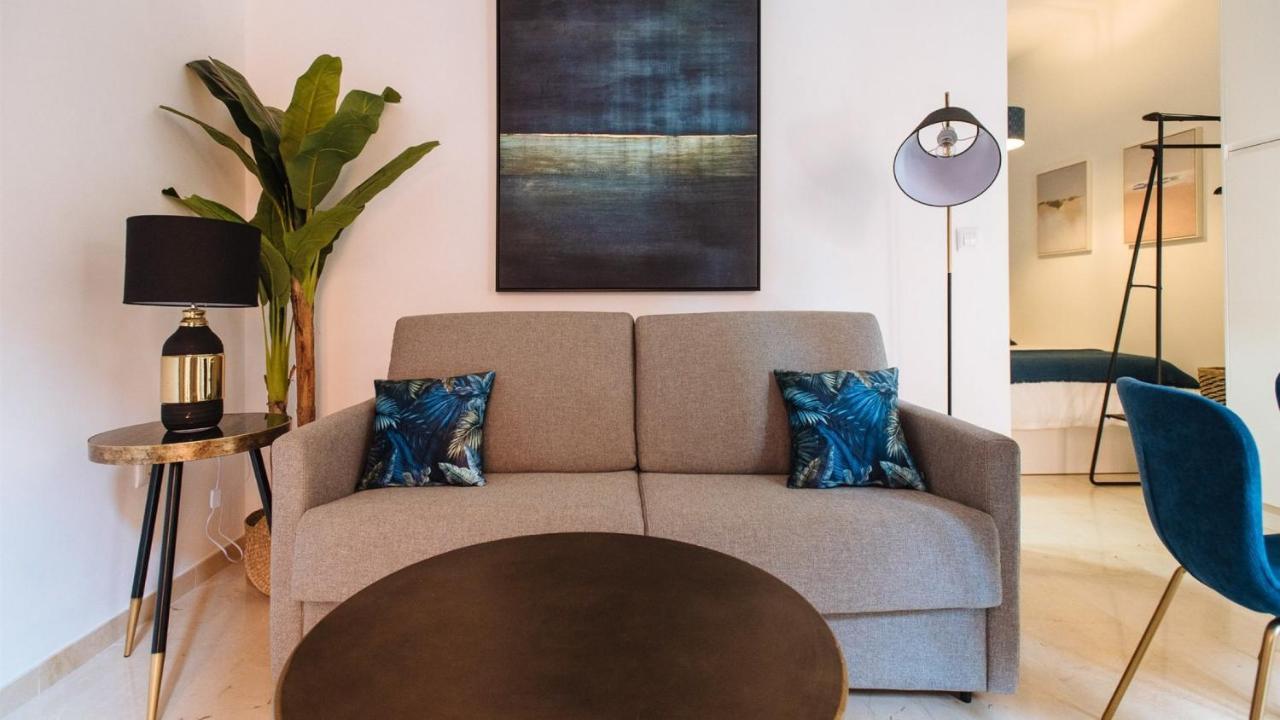 Chiqui And Vicente Suite Apartments セビリア エクステリア 写真